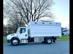2017 Freightliner Business Class M2 106